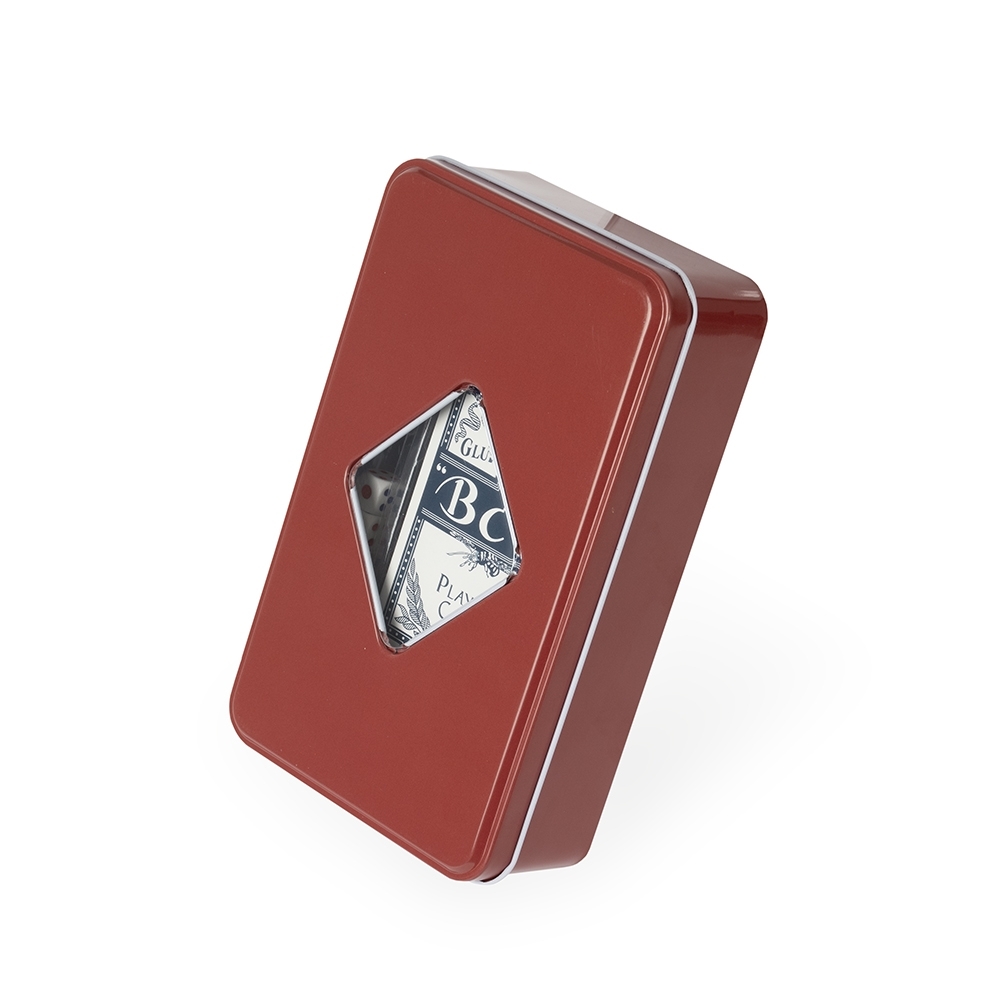 Estojo metálico vermelho de kit de poker, com um visor transparente em formato de losango mostrando baralho e dados dentro da caixa.